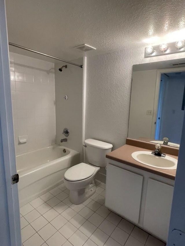 121 SW Palm Drive, Unit 104, Port Saint Lucie, FL 34986 Photo