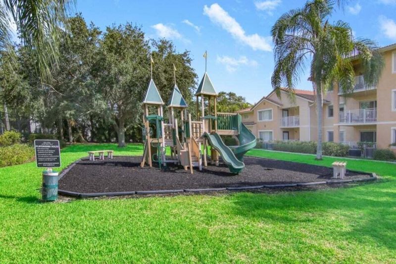 121 SW Palm Drive, Unit 104, Port Saint Lucie, FL 34986 Photo