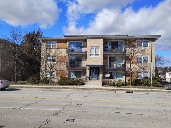 9110 W 31 Streets, Unit 11, Brookfield, IL 60513