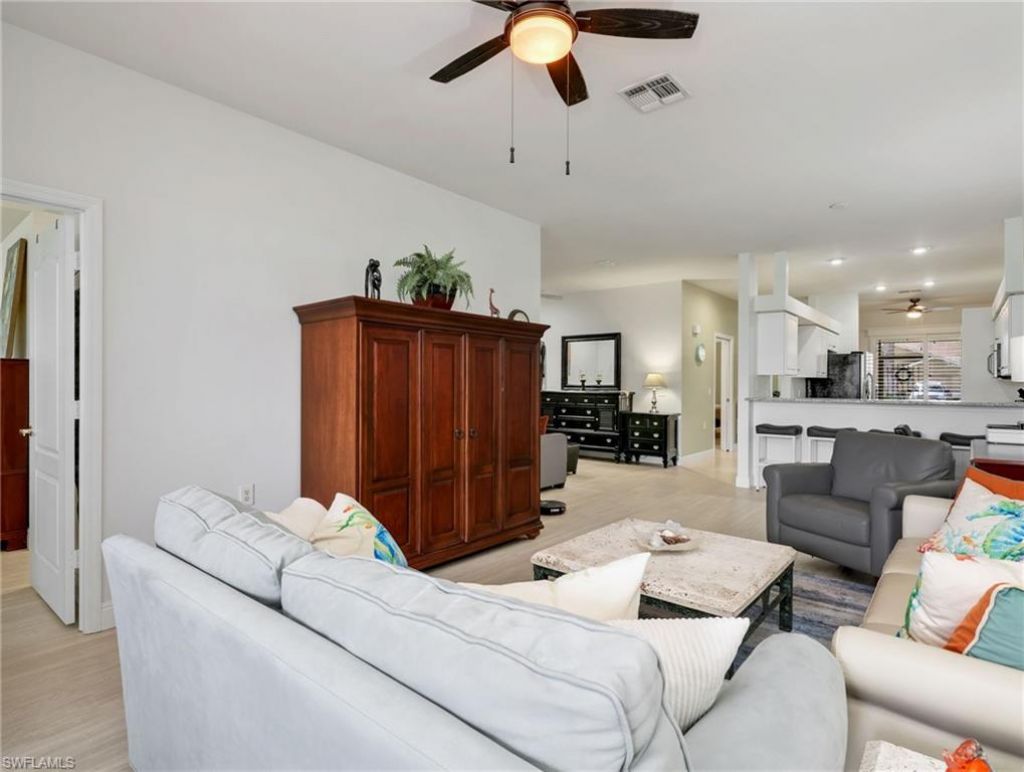 1633 Morning Sun Ln, Unit E11, Naples, FL 34119 Photo