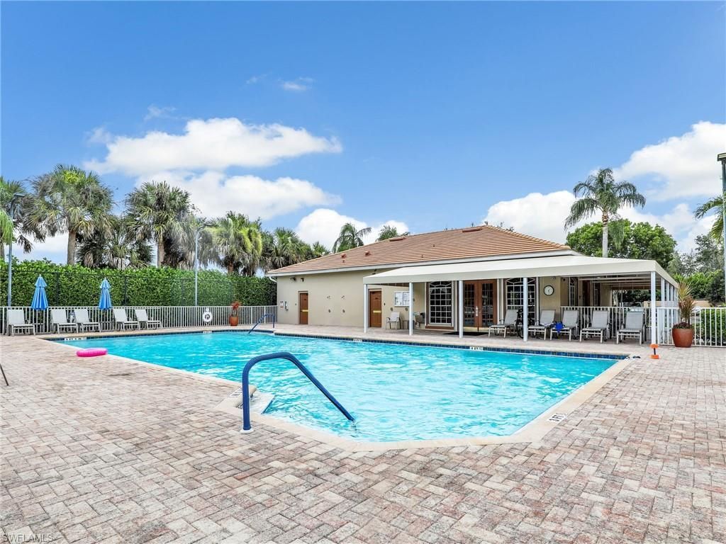 1633 Morning Sun Ln, Unit E11, Naples, FL 34119 Photo