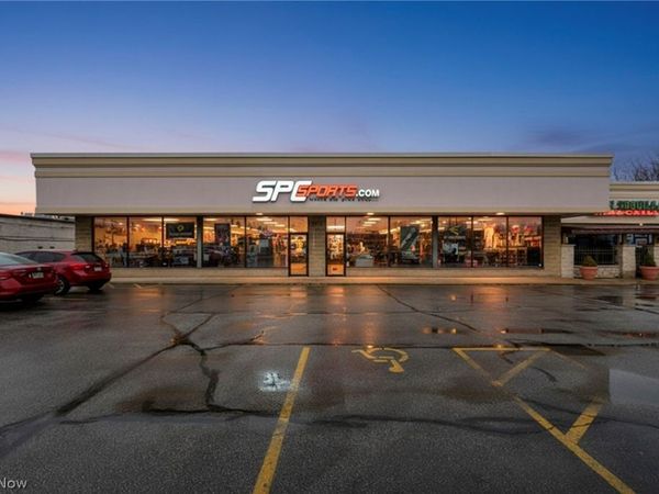 9431 Mentor Avenue, Mentor, OH 44060