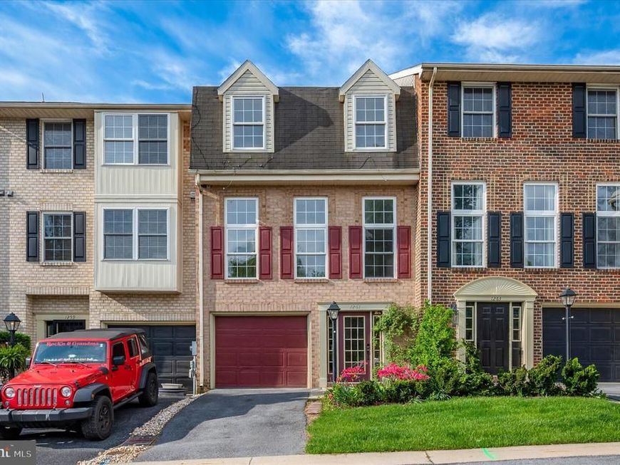 1261 Lindsay Lane, Hagerstown, MD 21742 Main Photo