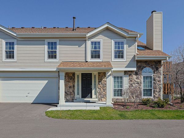 3S094 Timber Drive, Warrenville, IL 60555