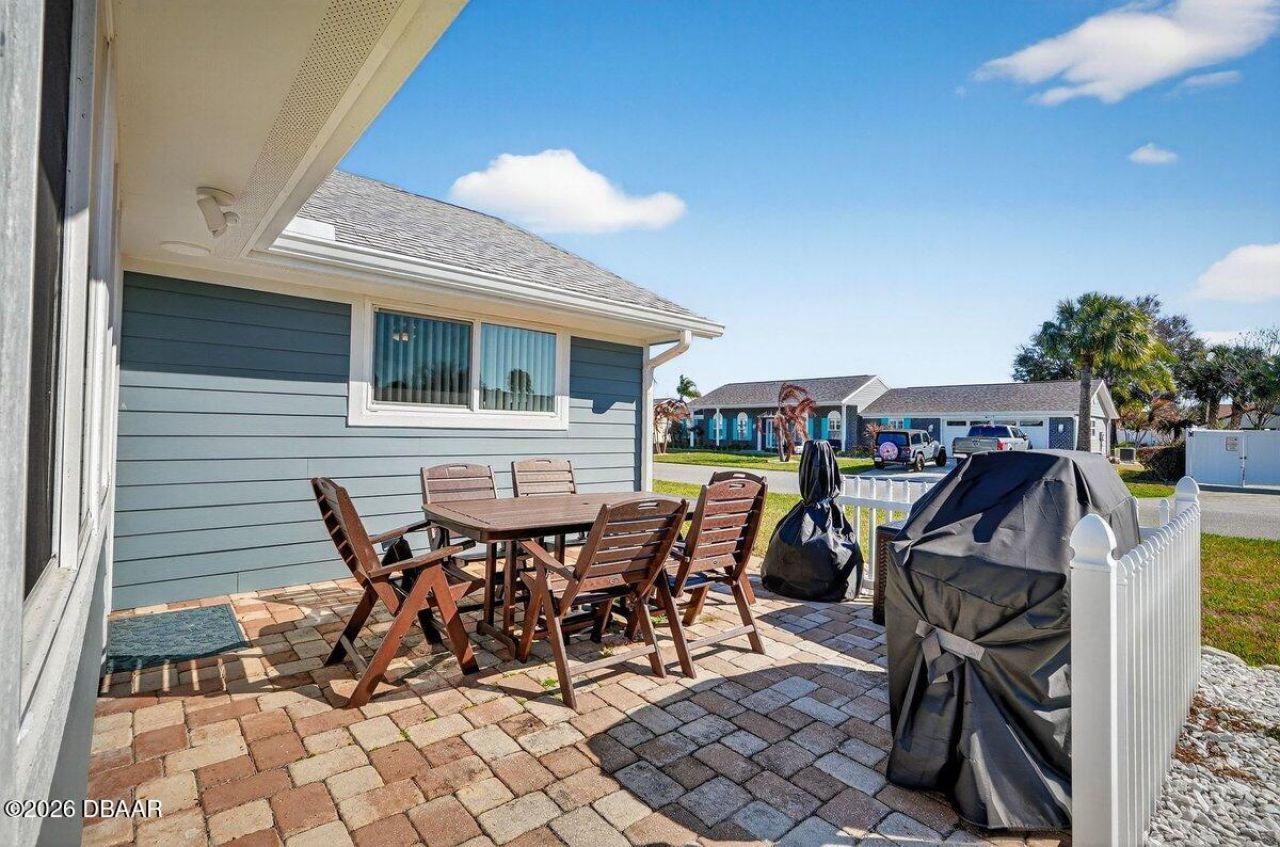 331 Citrus Open Drive, New Smyrna Beach, FL 32168 Photo