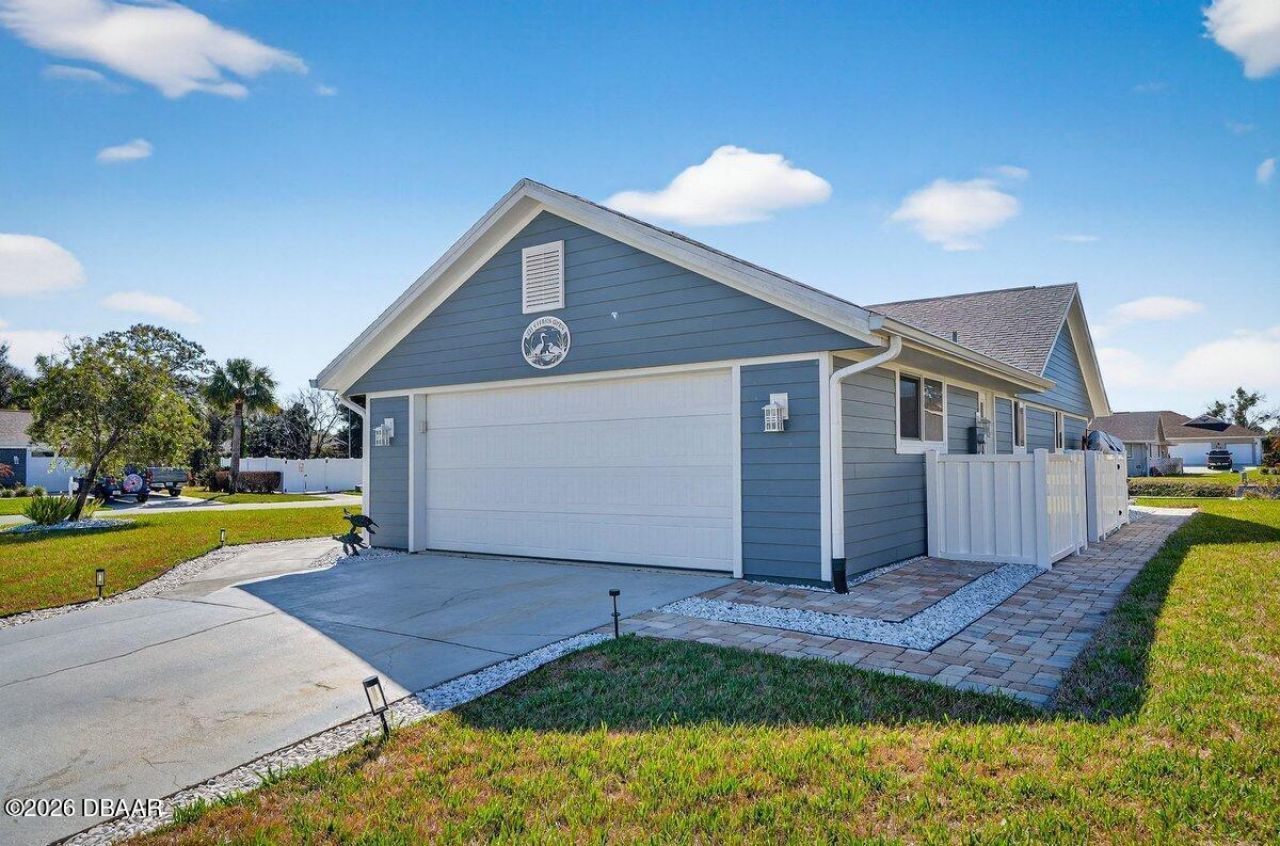 331 Citrus Open Drive, New Smyrna Beach, FL 32168 Photo