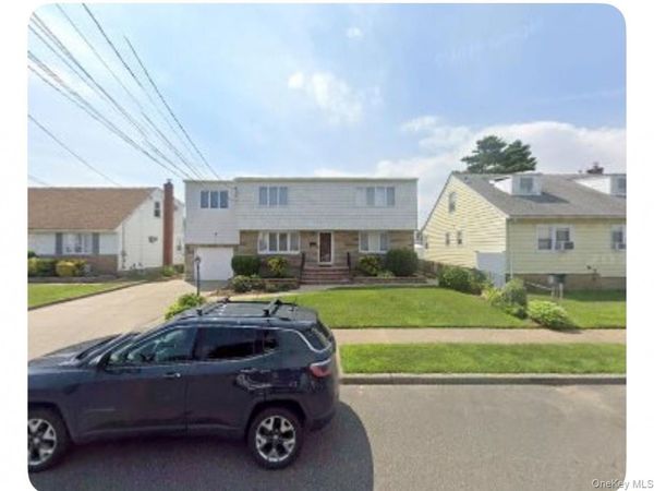 Franklin Square, NY 11003