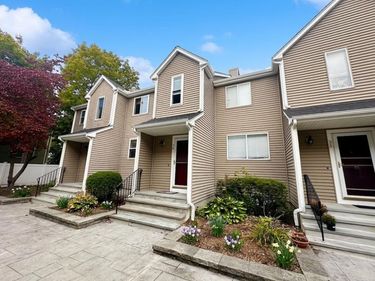 34 Fairfield Park, Unit 34, Mansfield, MA 02048
