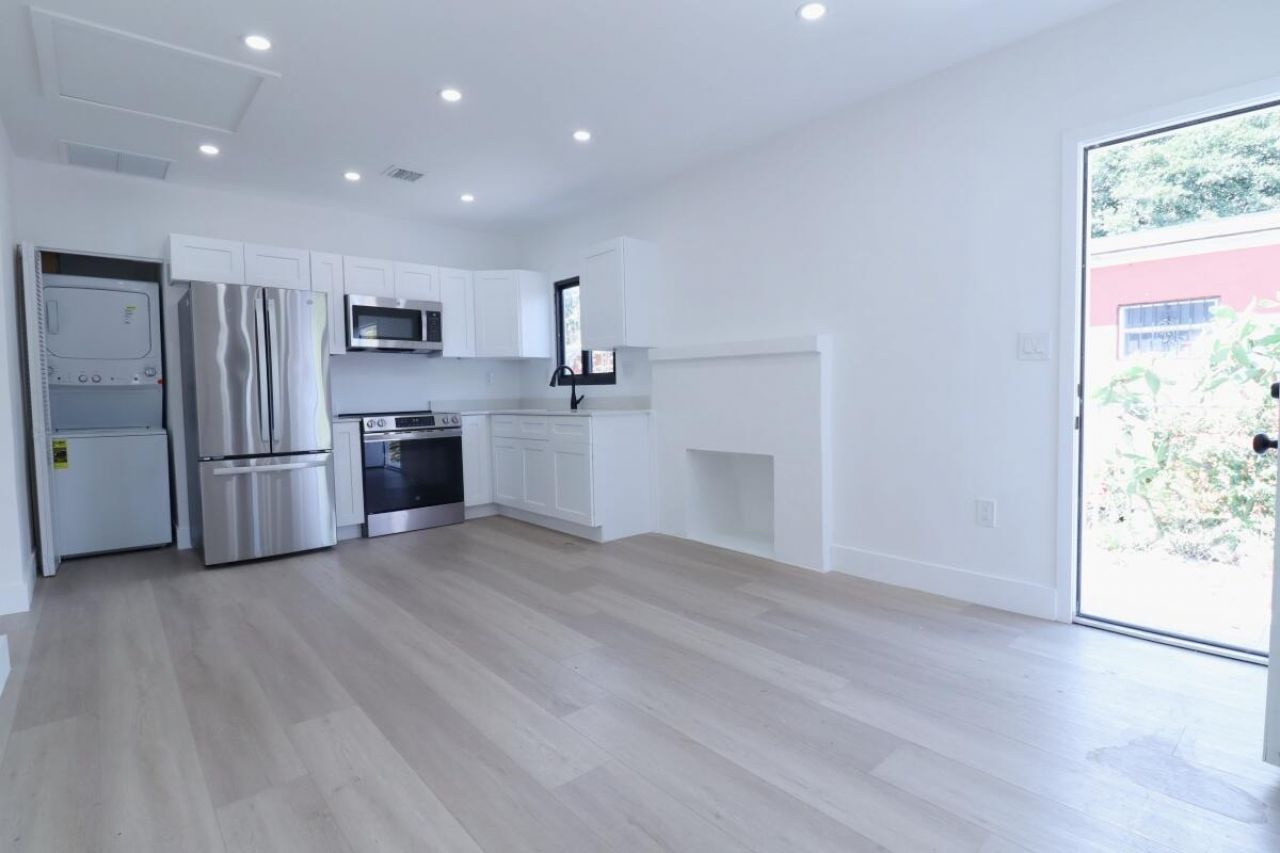 3040 NW 13th Avenue, Miami, FL 33142 Photo