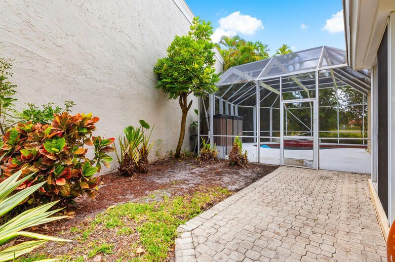 7748 Travlers Tree Drive, Boca Raton, FL 33433 Photo