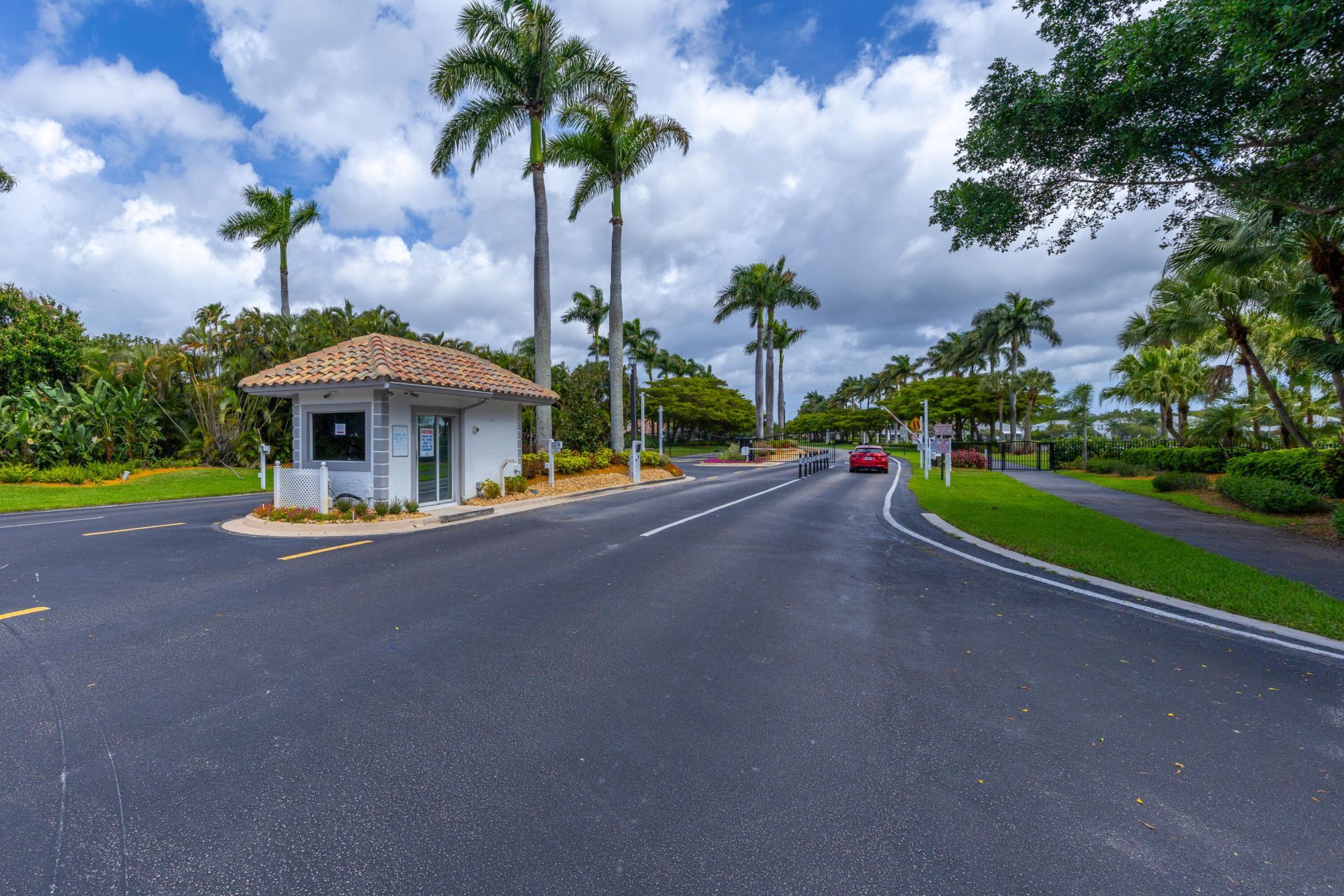 10633 Pelican Drive, Wellington, FL 33414 Photo