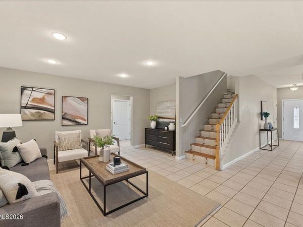 7740 Lobo Court, Sparks, NV 89436