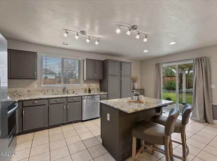 7740 Lobo Court, Sparks, NV 89436 Photo