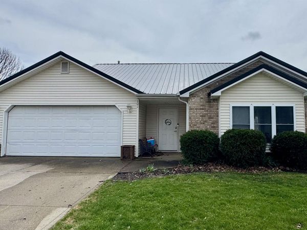 101 Dogwood Lane, Portland, IN 47371