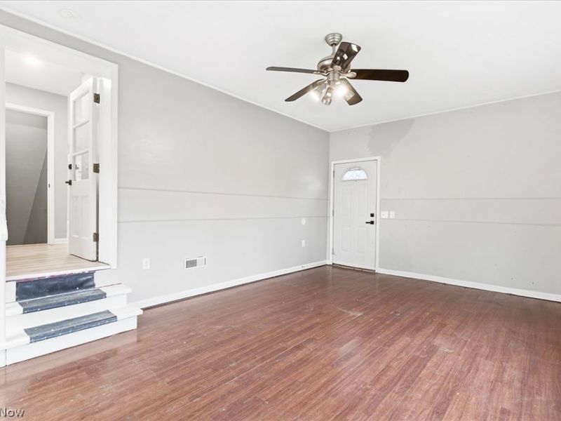 11526 Lake Avenue , Cleveland, OH 44102 Photo 17