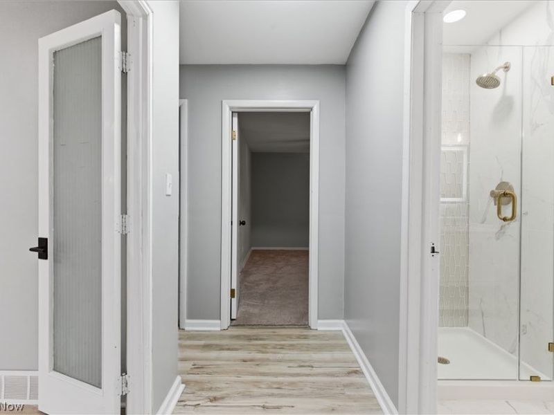 11526 Lake Avenue , Cleveland, OH 44102 Photo 28