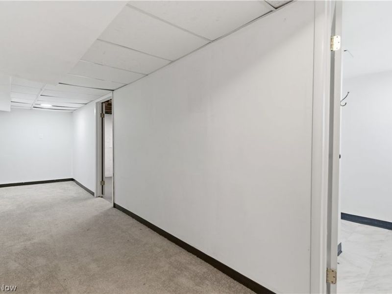 11526 Lake Avenue , Cleveland, OH 44102 Photo 33