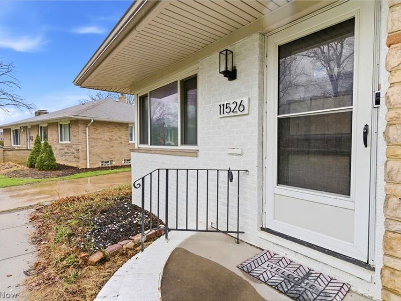 11526 Lake Avenue , Cleveland, OH 44102 Photo 5
