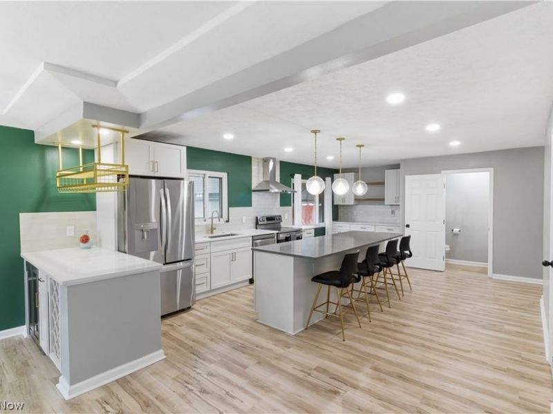 11526 Lake Avenue , Cleveland, OH 44102 Photo 6