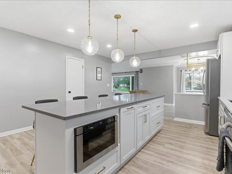 11526 Lake Avenue , Cleveland, OH 44102 Photo 9