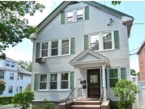 4765 Washington St, Unit 2, Boston, MA 02132