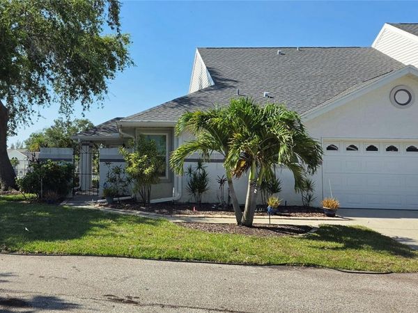 11009 JASMINE CIRCLE, BRADENTON, FL 34209