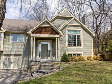 7203 NW Eastside Drive, Weatherby Lake, MO 64152