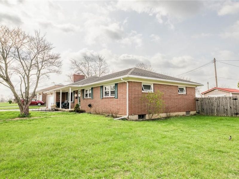 1309 Richmoor Road, Moorefield Township, OH 45503 Photo 4