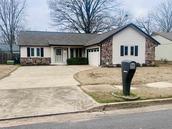2675 VAN LEER DR, Memphis, TN 38133