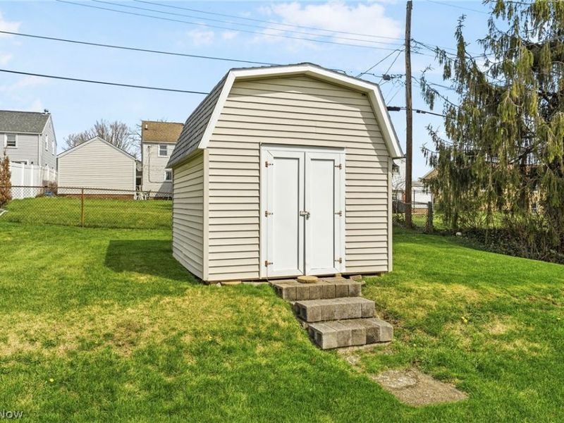 1321 Spangler Road NE, Canton, OH 44714 Photo 18