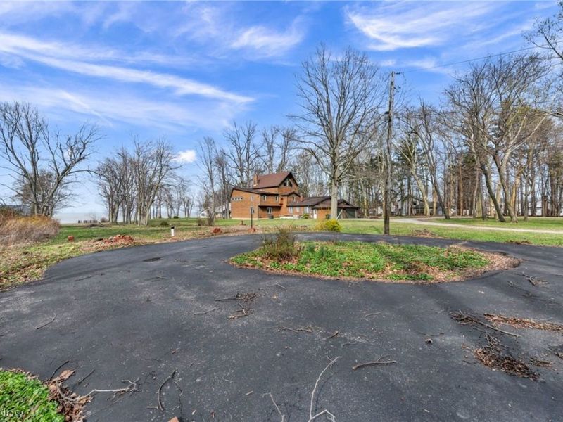 7639 Salida Road, Mentor on the Lake, OH 44060 Photo 11