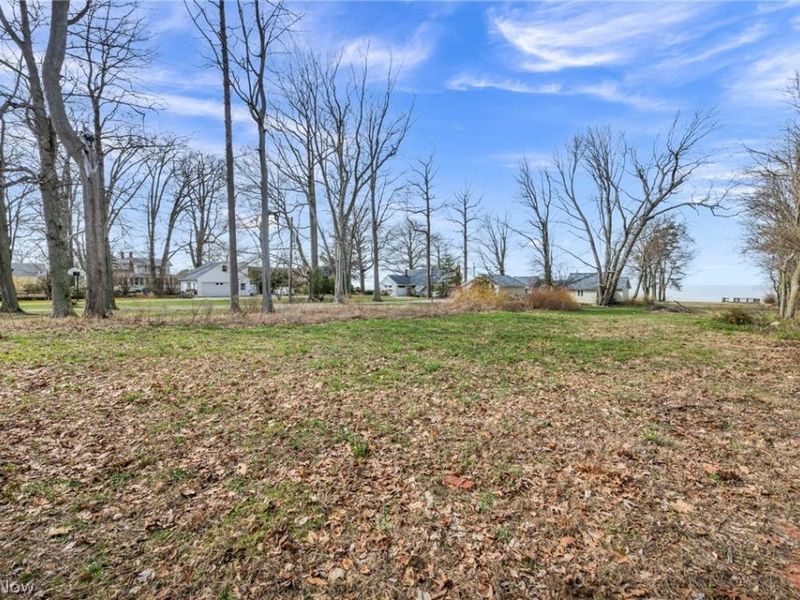 7639 Salida Road, Mentor on the Lake, OH 44060 Photo 6