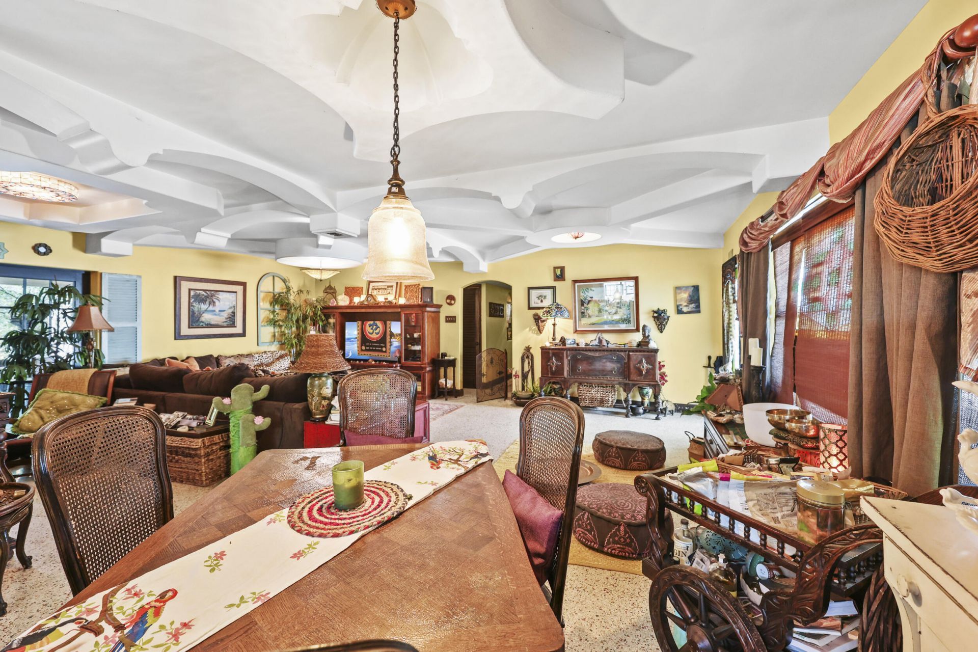 112 San Juan Drive, Palm Springs, FL 33461 Photo