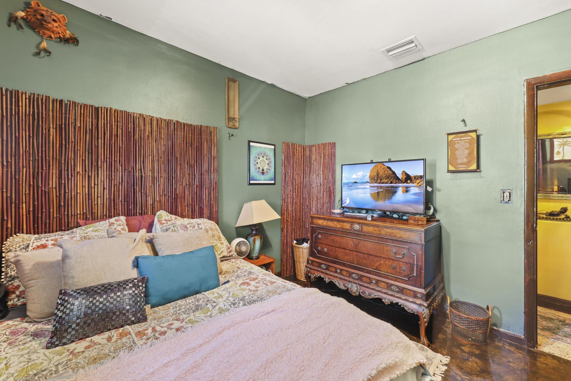 112 San Juan Drive, Palm Springs, FL 33461 Photo