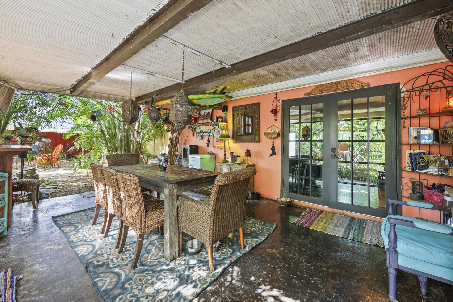 112 San Juan Drive, Palm Springs, FL 33461 Photo