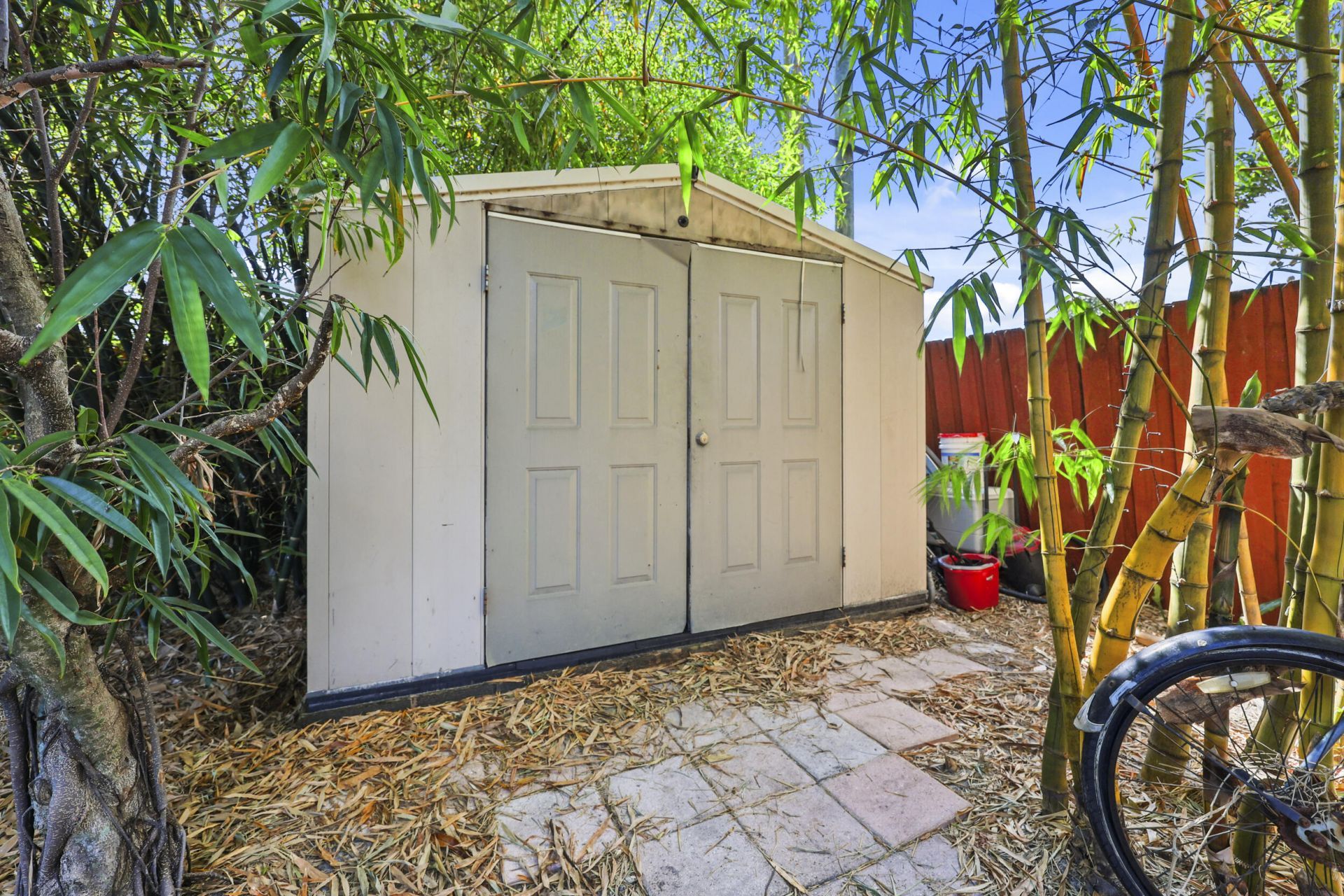 112 San Juan Drive, Palm Springs, FL 33461 Photo