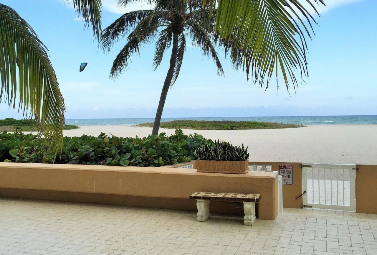 1012 N Ocean Boulevard, Unit 202, Pompano Beach, FL 33062 Photo