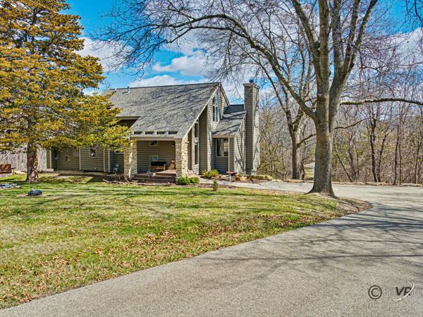 5 Knoll Court , Galena, IL 61036