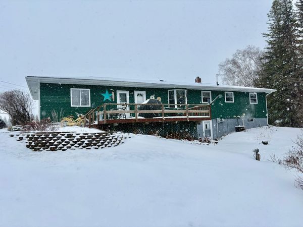 1398 4th Street NW, Baudette, MN 56623