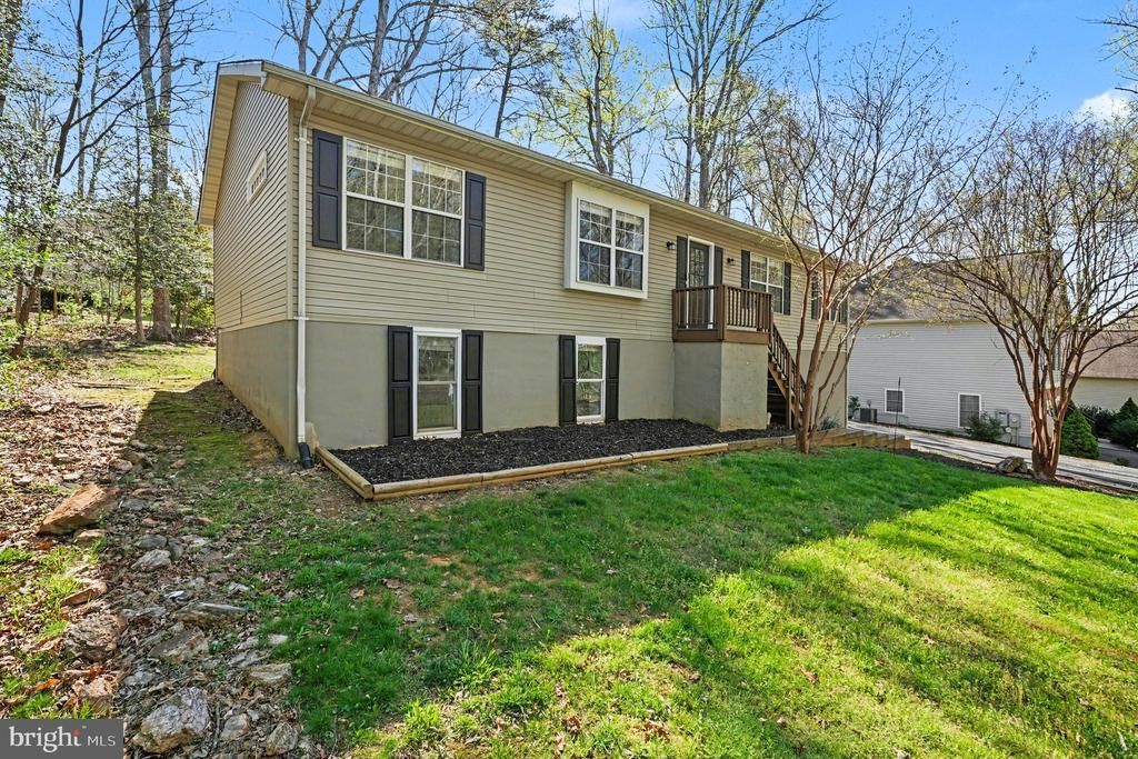 627 Mt Pleasant Drive, Locust Grove, VA 22508 Main Photo