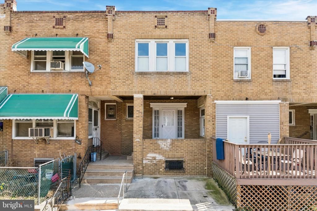 5929 N Leithgow Street, Philadelphia, PA 19120 Main Photo