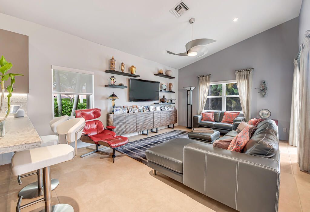 8200 Grand Messina Circle, Boynton Beach, FL 33472 Photo