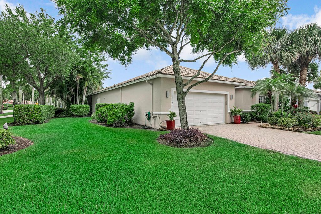 8200 Grand Messina Circle, Boynton Beach, FL 33472 Photo
