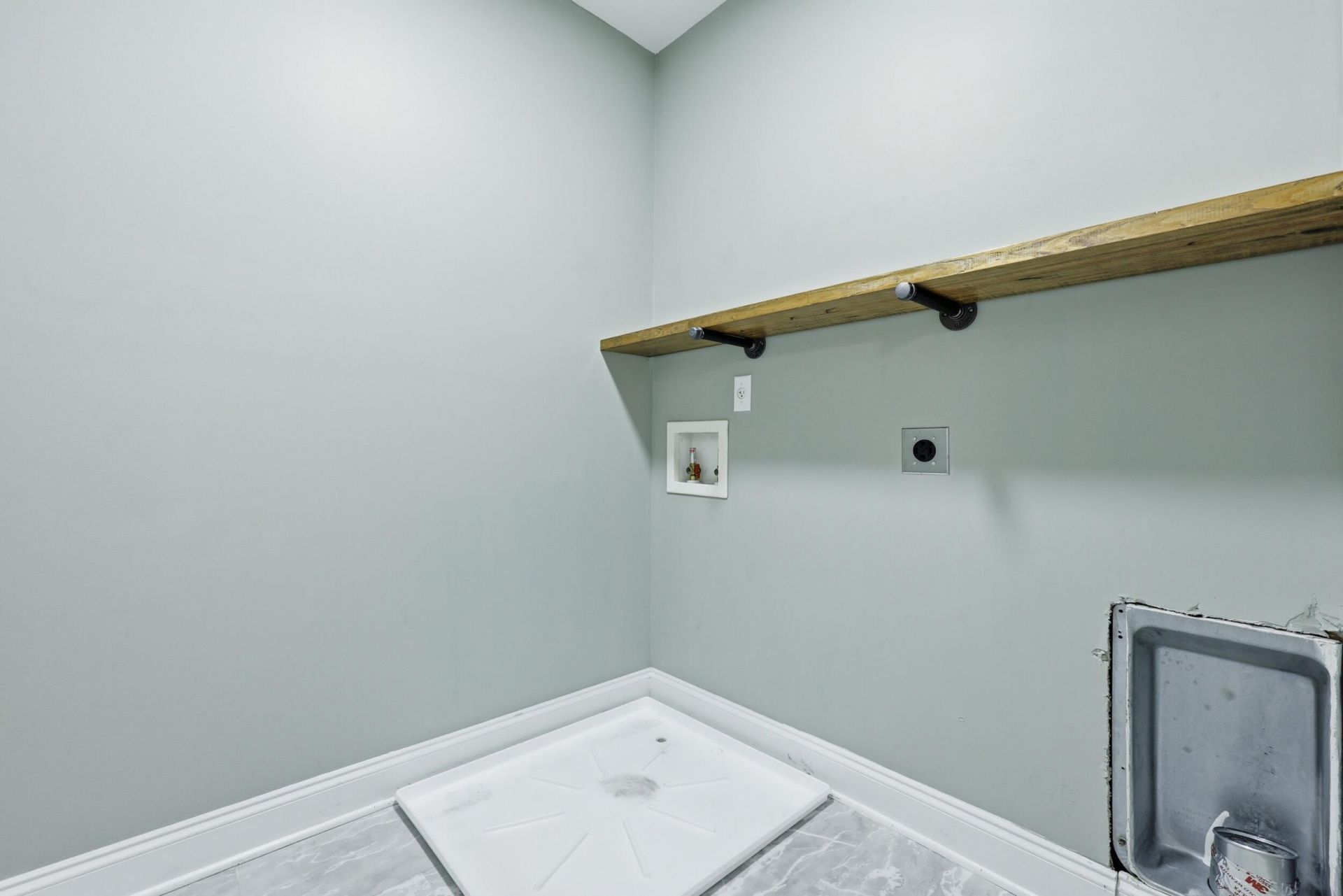 409 Chemistry Circle Photo 20