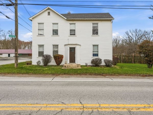 7185 W Market St, Mercer, PA 16137