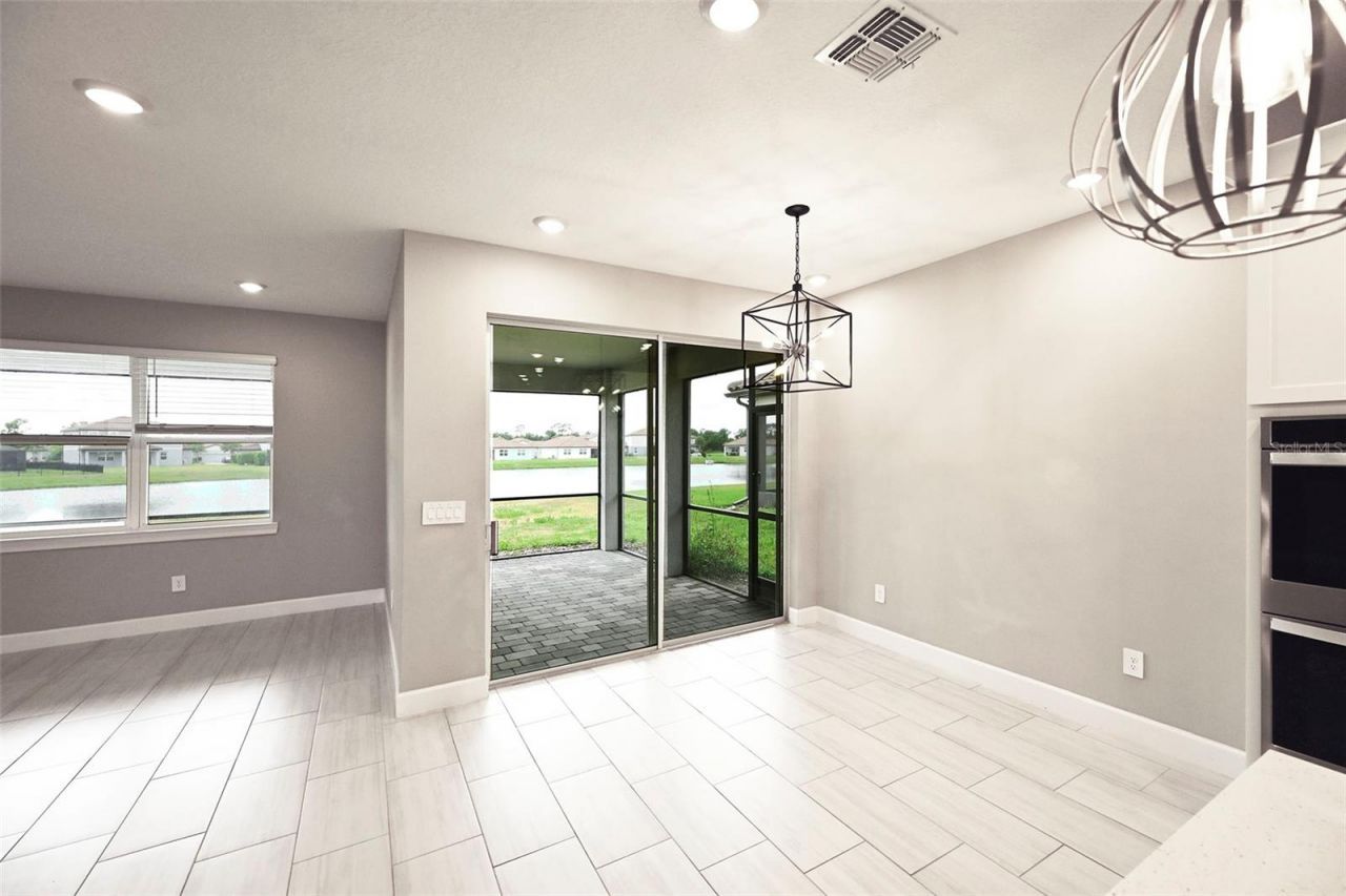 3806 Savanna Palms Court, Lakewood Ranch, FL 34211 Photo
