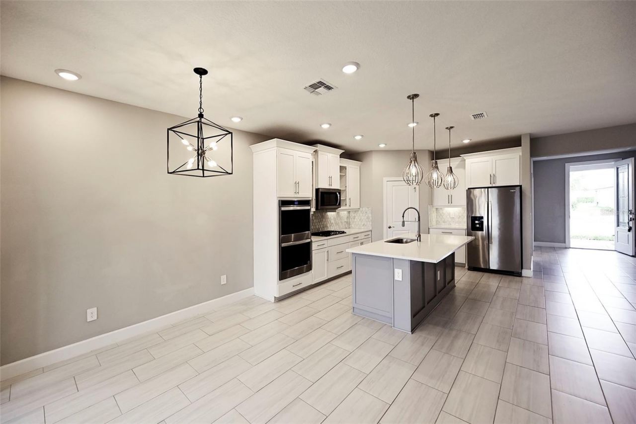 3806 Savanna Palms Court, Lakewood Ranch, FL 34211 Photo