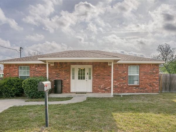 107 S Crawford Street, Unit 1, Denton, TX 76205