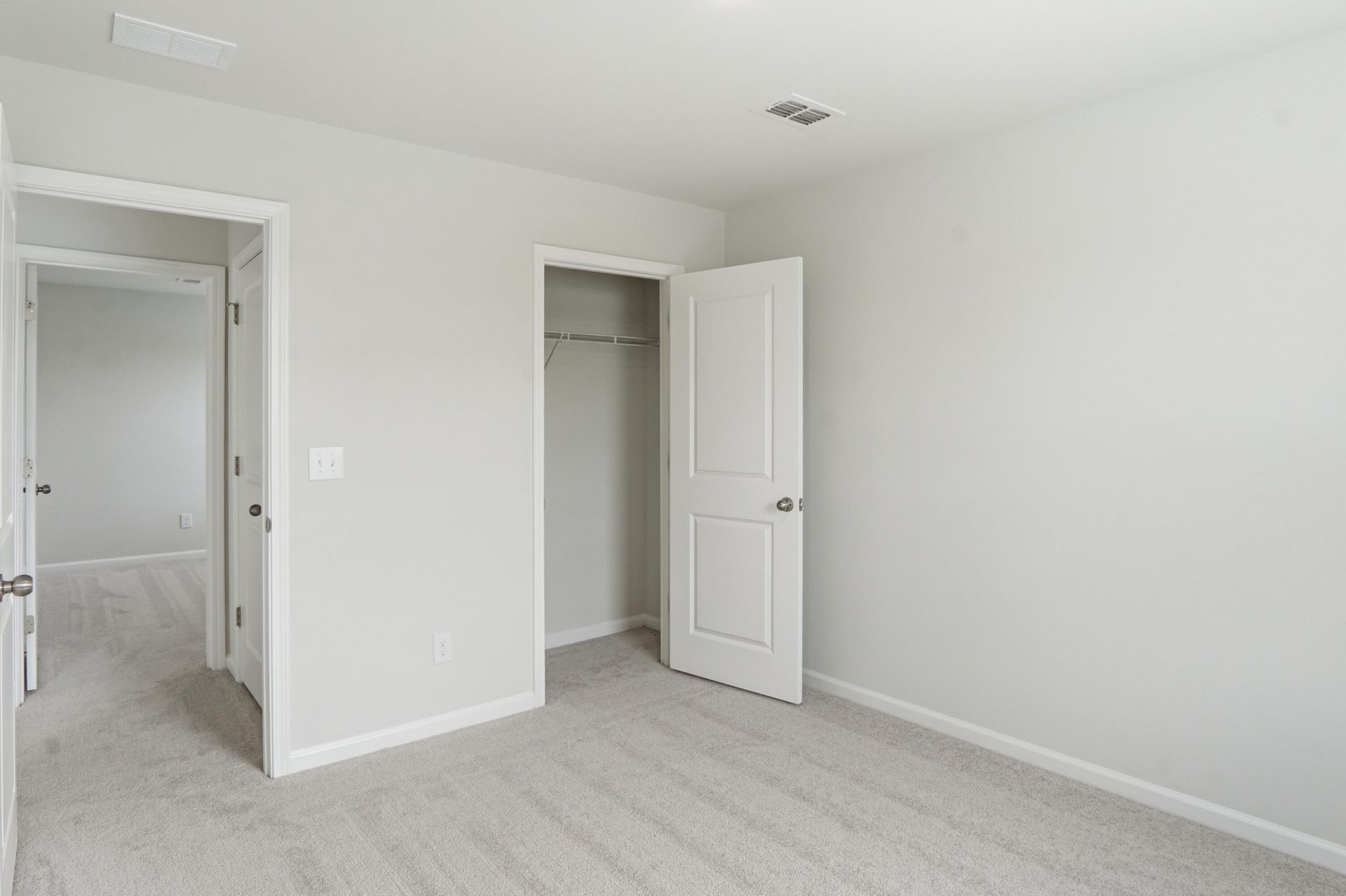 275 Shadybrook Drive Photo 20