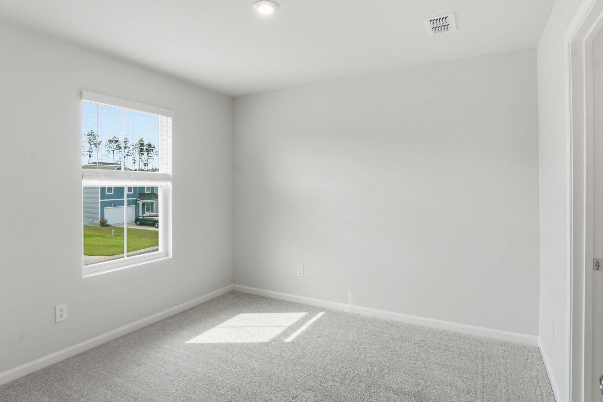 275 Shadybrook Drive Photo 42